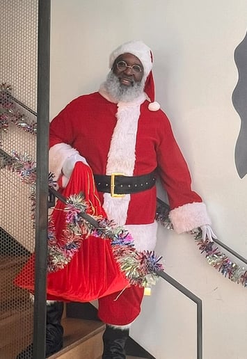Gallery photo 1 of Black Santa Real Beard