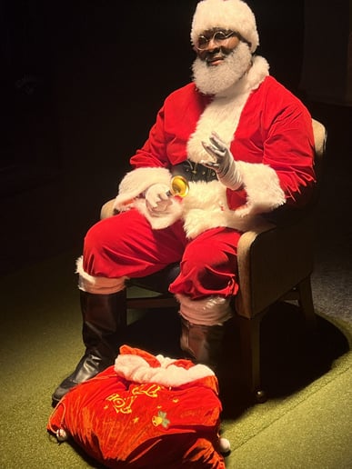 Gallery photo 9 of Black Santa Real Beard