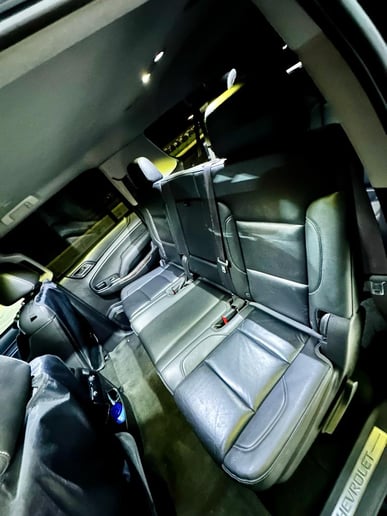 Gallery photo 4 of Black Tie Lux Limousines