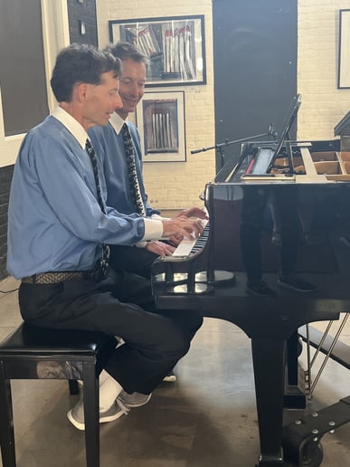 Gallery photo 2 of Blackiston Brothers Twin Spinning Keys