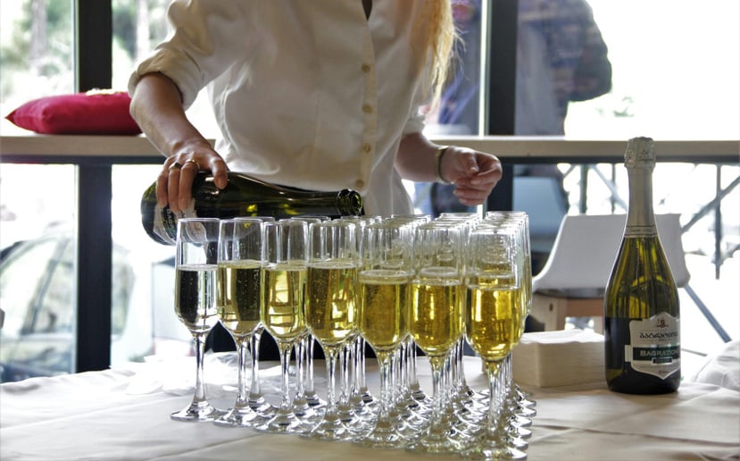 Gallery photo 1 of Blaire's Mobile Bar