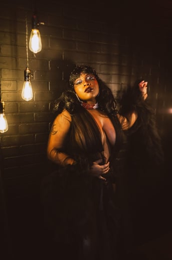 Gallery photo 2 of Blaque Velvet, Burlesque Artist