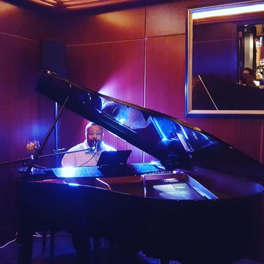 Gallery photo 2 of Blazin' Keys Dueling Pianos