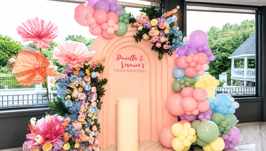 Gallery photo 17 of Bloom Event Balloon/Floral Styling