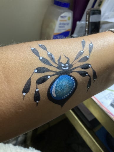Gallery photo 7 of Bloomtime Face Painting