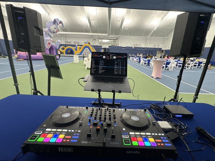 Gallery photo 10 of Blue-Paw Entertainment