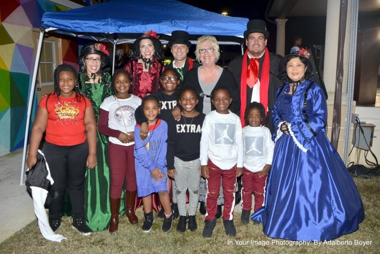 Gallery photo 3 of Victorian Voices of South Florida