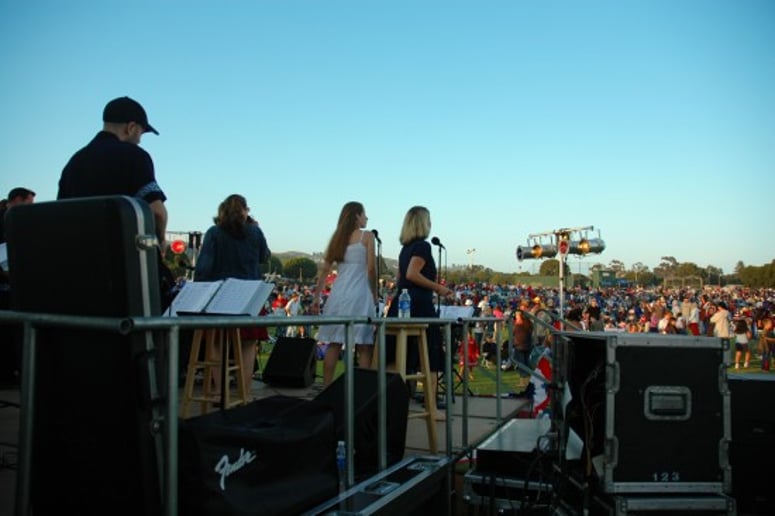 Gallery photo 3 of Blue Latitude