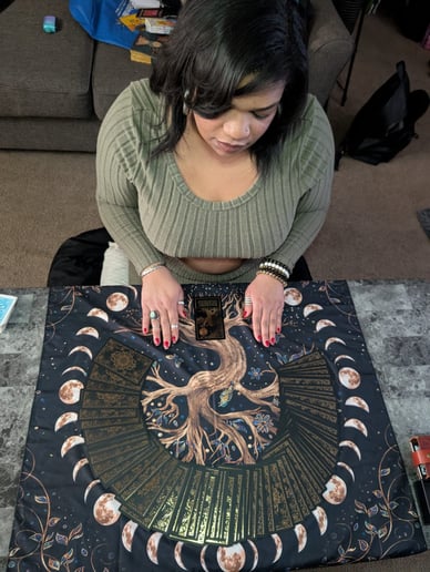 Gallery photo 5 of Blue Lotus Tarot