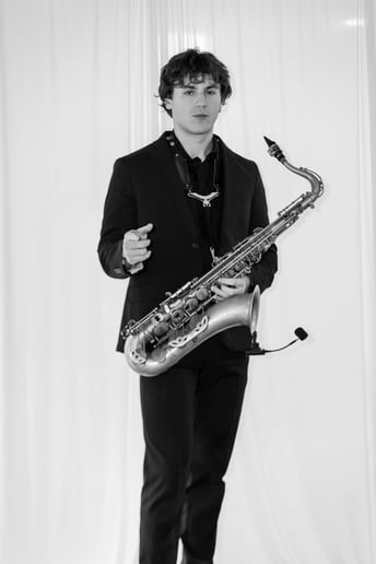 Gallery photo 6 of Blue Lu's Serenades