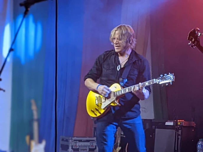 Gallery photo 7 of Dan McGuinness Band