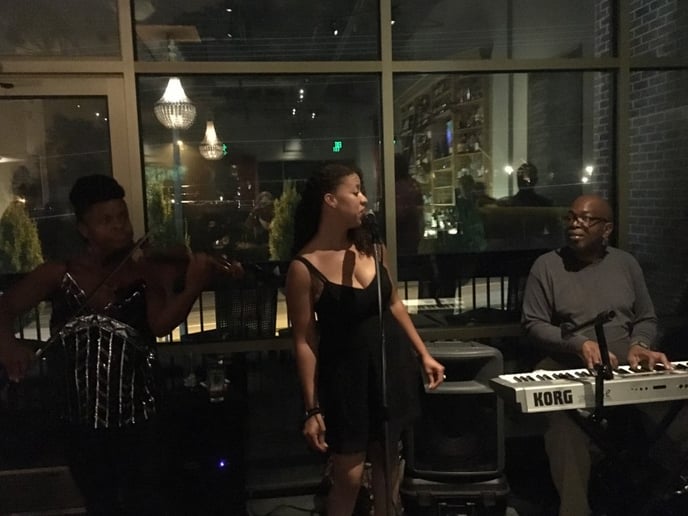 Gallery photo 3 of Blue Sands Music