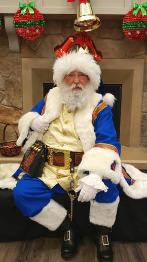 Gallery photo 4 of Blue Santa Jim