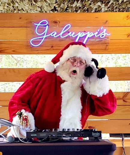 Gallery photo 7 of Santa and Mrs Claus for Hire