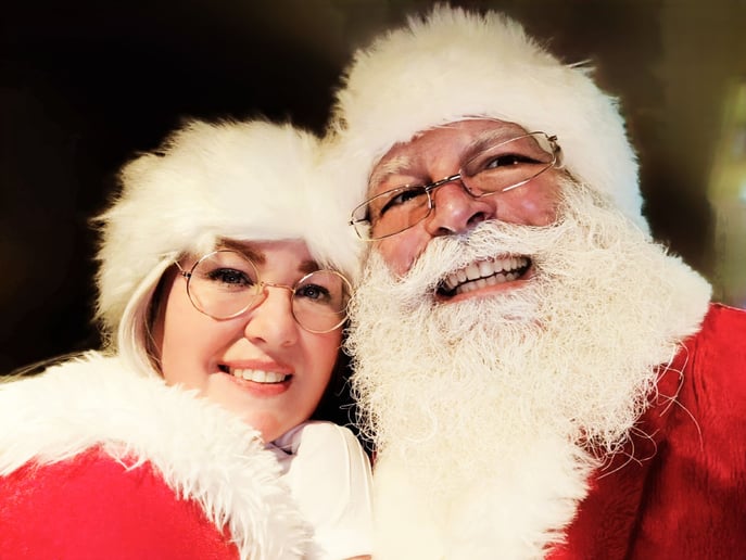 Gallery photo 30 of Santa and Mrs Claus for Hire