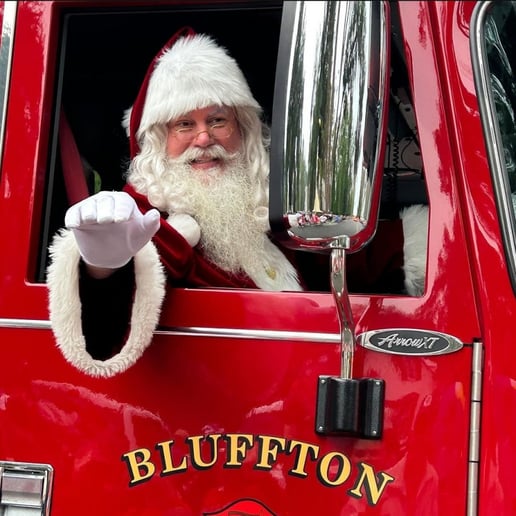 Gallery photo 4 of Bluffton Santa