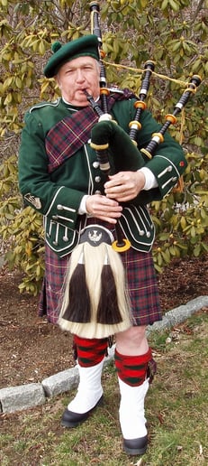 Gallery photo 10 of Bob Cameron, Piper