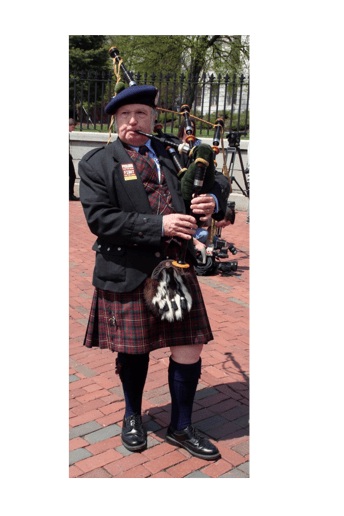 Gallery photo 29 of Bob Cameron, Piper