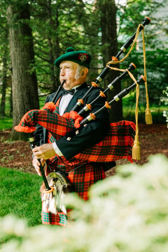 Gallery photo 43 of Bob Cameron, Piper