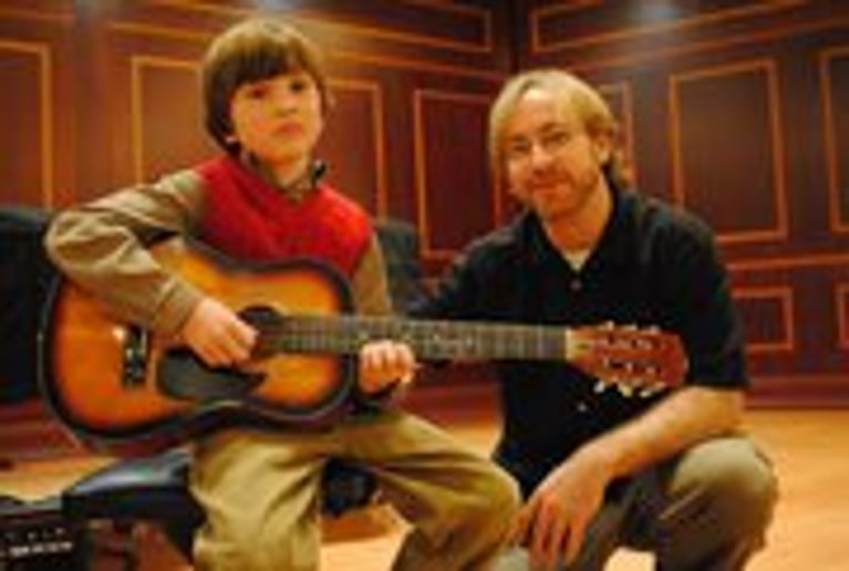 Gallery photo 2 of Bobby Hall Guitarist