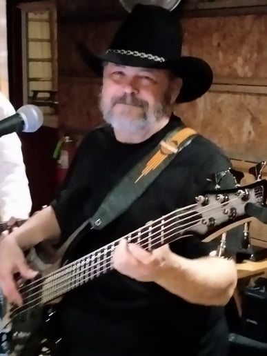 Gallery photo 1 of Bobby Loague