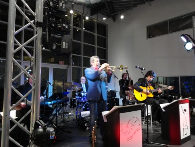 Gallery photo 8 of Bobby Medina & The Red Hot Band