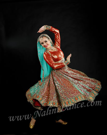 Gallery photo 2 of Bollywood/Bellydance/Romani Dance Show