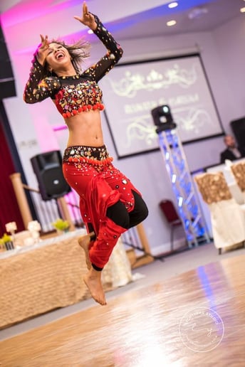 Gallery photo 1 of Bollywood Fusion Performer