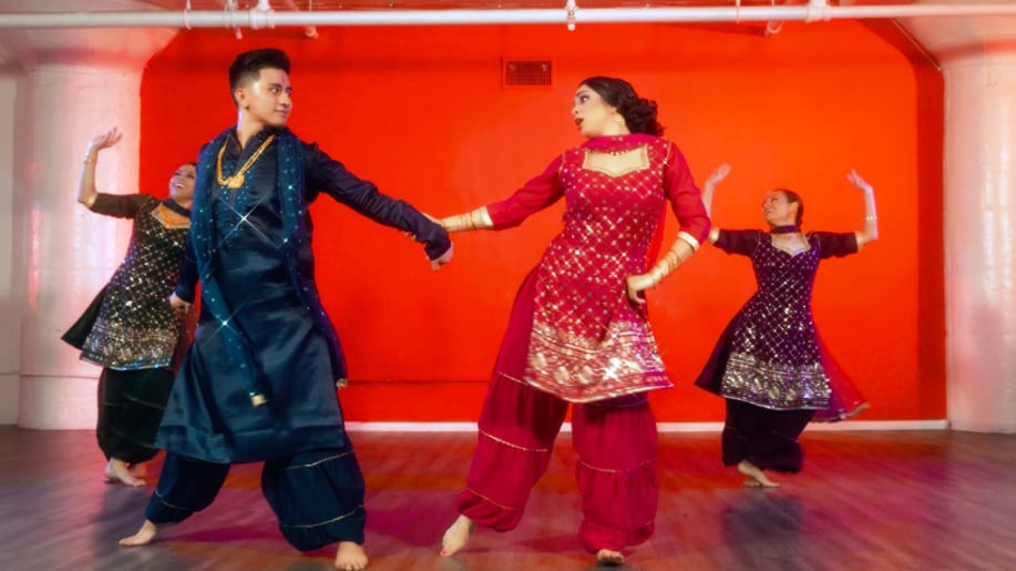 Gallery photo 5 of Svetlana Tulasi - Bollywood & Indian Classical Kathak Dance Company