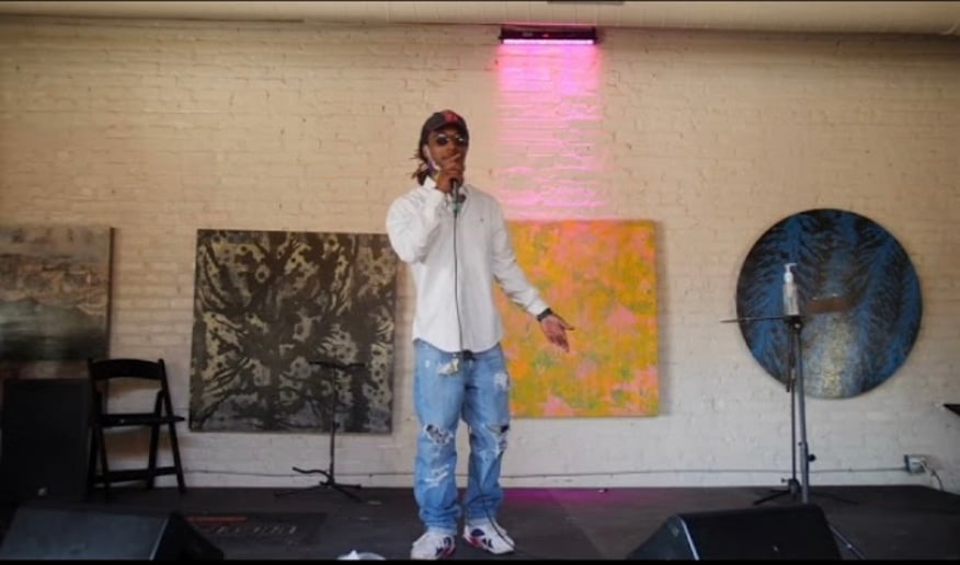 Gallery photo 3 of BoNkAz.MOJO