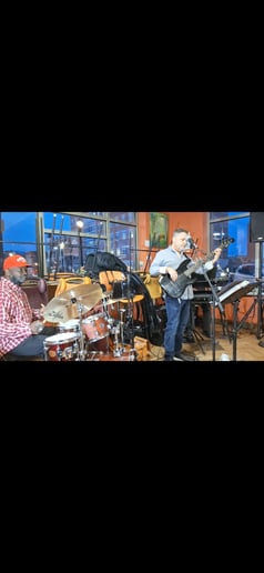 Gallery photo 1 of BooBoo Groove N.H.