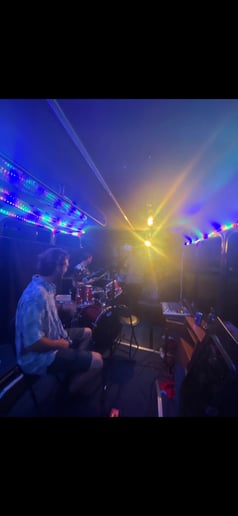 Gallery photo 2 of Boogie Bus