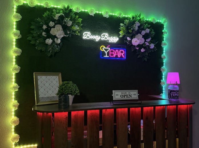 Gallery photo 6 of Boozy Buggy Mobile Bar