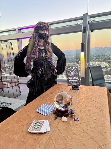 Gallery photo 54 of Borka: Tarot and Palm Reader, Astrologer and More...