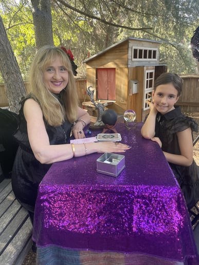 Gallery photo 12 of Borka: Tarot and Palm Reader, Astrologer and More...