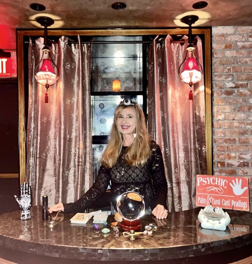 Gallery photo 78 of Borka: Tarot and Palm Reader, Astrologer and More...