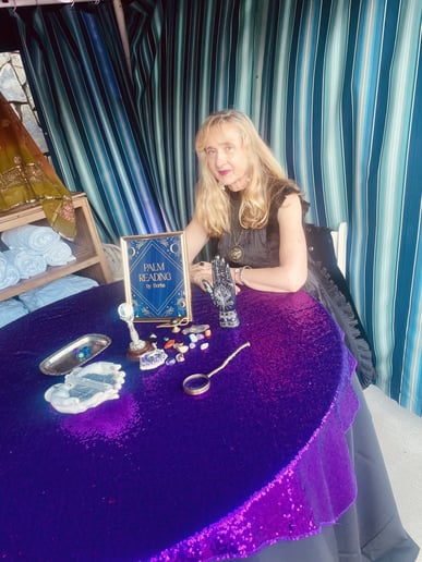 Gallery photo 66 of Borka: Tarot and Palm Reader, Astrologer and More...