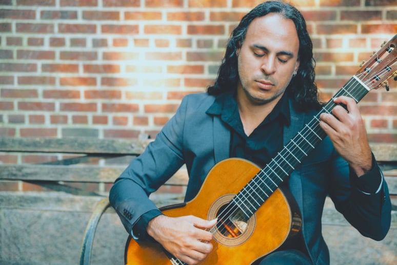 Gallery photo 2 of Bossa-Nova , Samba or Classical Guitar