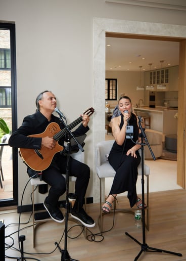Gallery photo 2 of Bossa Brazil Duo