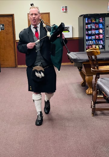 Gallery photo 1 of Boston Bagpipers