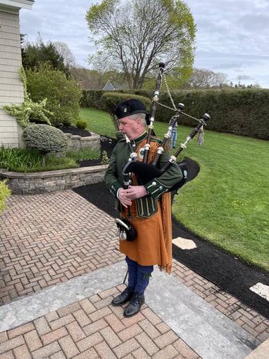 Gallery photo 9 of Boston Bagpipers