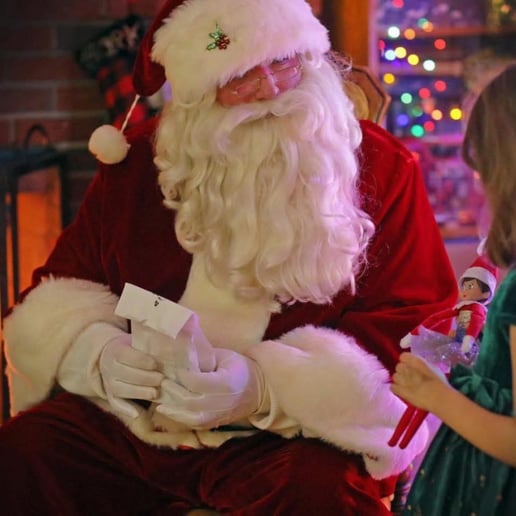 Gallery photo 2 of Boston Santa