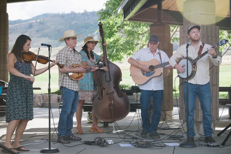Gallery photo 4 of BoulderGrass