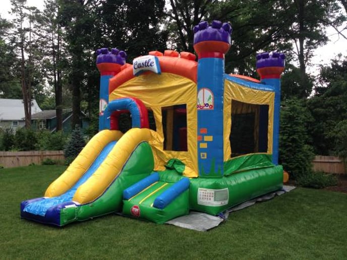 Gallery photo 7 of Infla Bounce House & Party Rentals