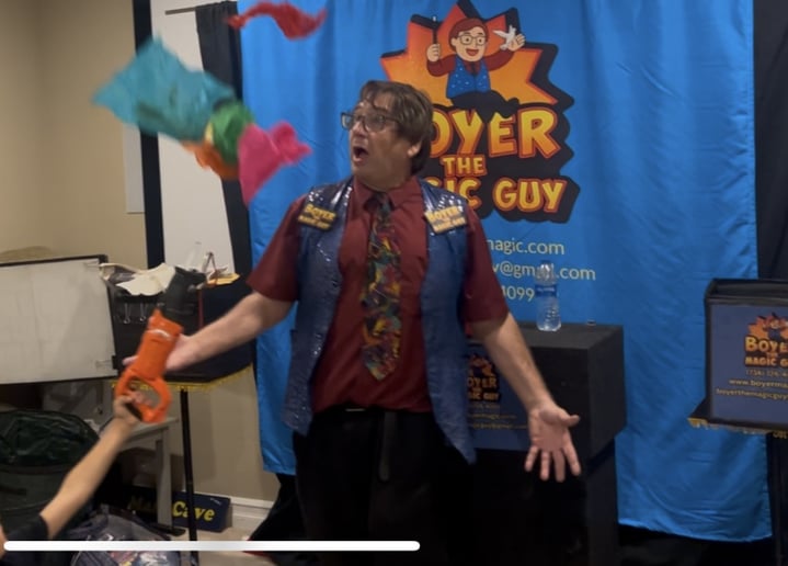 Gallery photo 7 of Boyer the Magic Guy