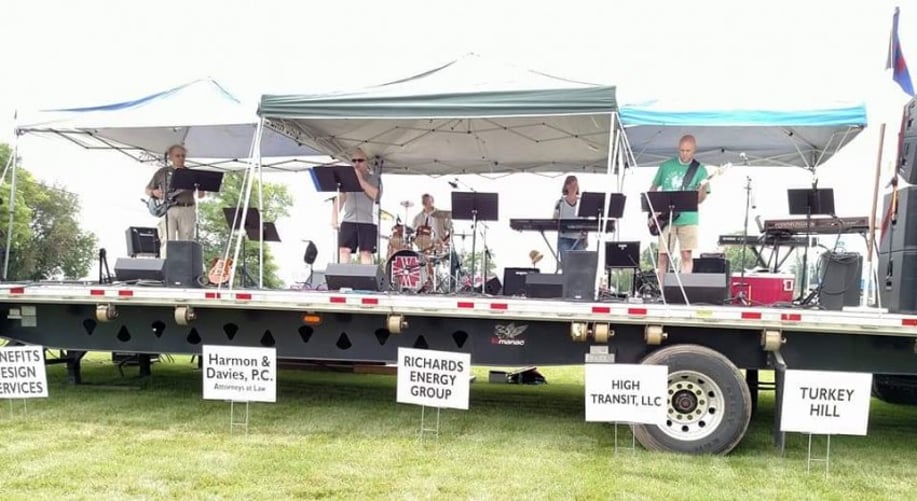 Gallery photo 1 of Brad Bomberger Music Ministry