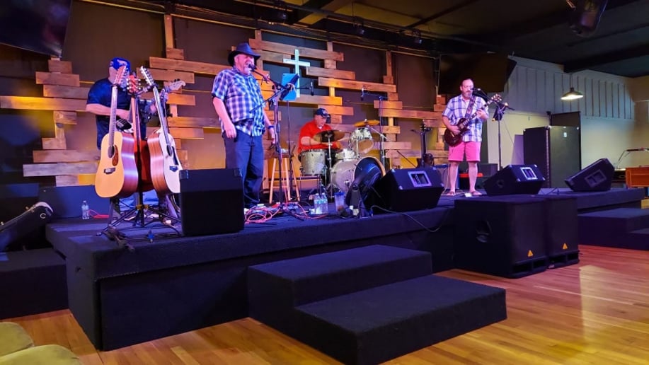 Gallery photo 1 of Bradley Dulaney Band