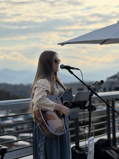 Gallery photo 3 of Braelyn’s Music