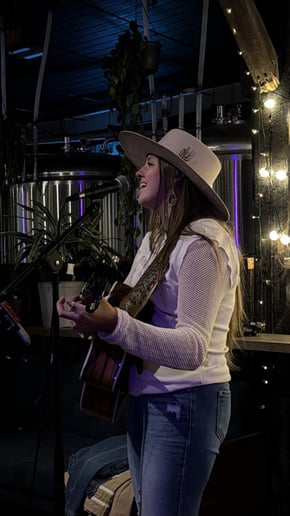Gallery photo 4 of Braelyn’s Music