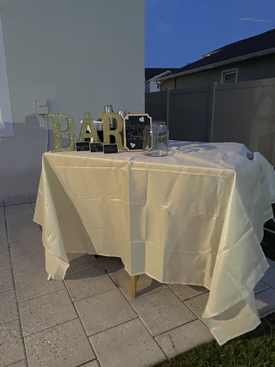 Gallery photo 4 of Bravos Cantina Bartendering Services